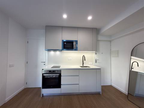 Apartamento T0 Venda em Braga (São José de São Lázaro e São João do Souto),Braga