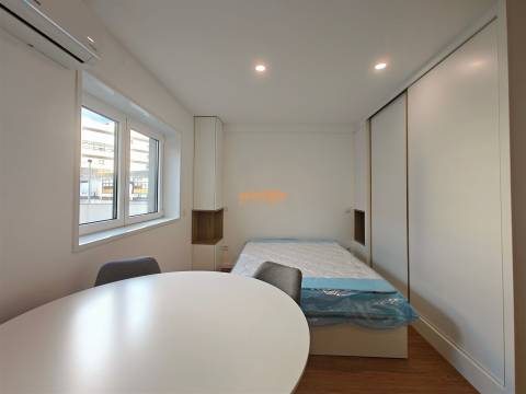Apartamento T0 Venda em Braga (São José de São Lázaro e São João do Souto),Braga