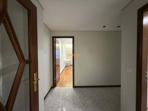 Apartamento T3 Arrendamento em Braga (São Vítor),Braga