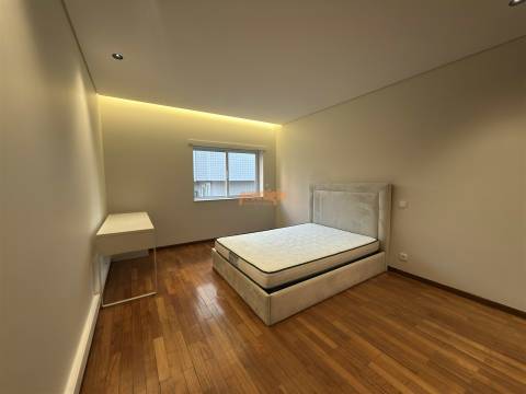 Apartamento T3 Arrendamento em Braga (São Vítor),Braga