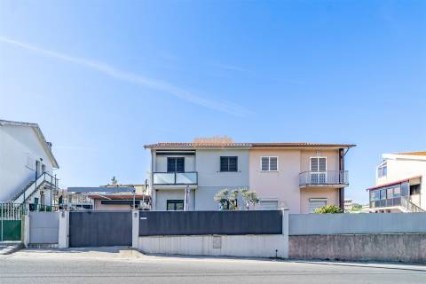 Andar Moradia T3 Venda em Braga (São José de São Lázaro e São João do Souto),Braga