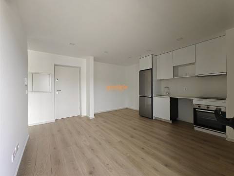 Apartamento T1 Arrendamento em Este (São Pedro e São Mamede),Braga