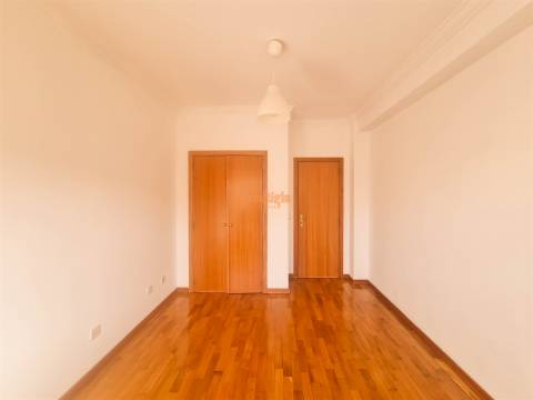 Apartamento T2 Arrendamento em Braga (São Vicente),Braga