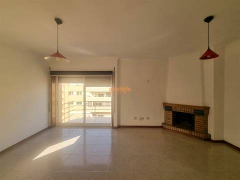 Apartamento T2 Arrendamento em Braga (São Vicente),Braga