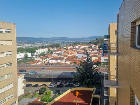 Apartamento T2 Arrendamento em Braga (São Vicente),Braga