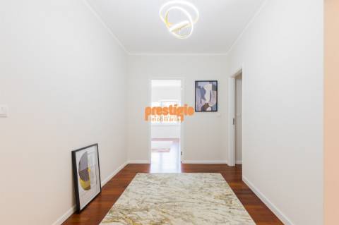 Apartamento T3 Venda em Nogueira, Fraião e Lamaçães,Braga