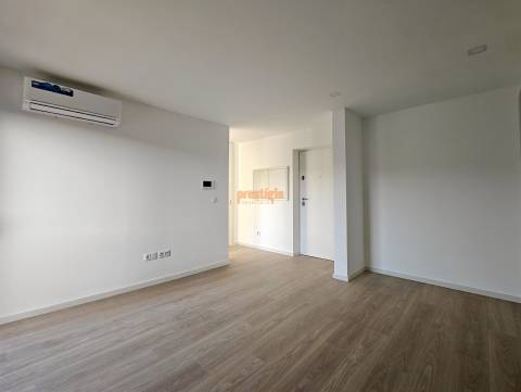 Apartamento T1 Venda em Este (São Pedro e São Mamede),Braga
