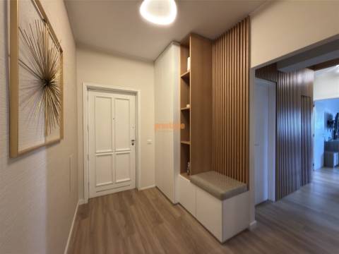 Apartamento T3 Arrendamento em Bougado (São Martinho e Santiago),Trofa