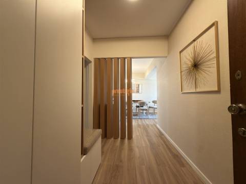 Apartamento T3 Arrendamento em Bougado (São Martinho e Santiago),Trofa