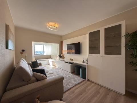 Apartamento T3 Arrendamento em Bougado (São Martinho e Santiago),Trofa