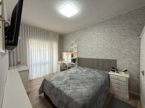 Apartamento T3 Arrendamento em Bougado (São Martinho e Santiago),Trofa