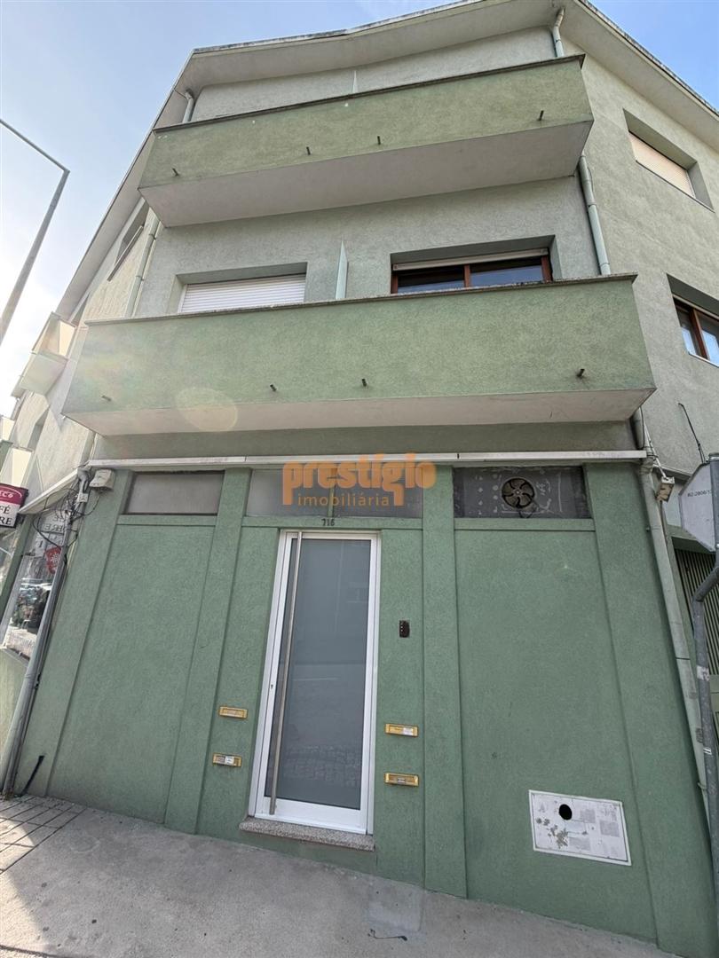 Apartamento T2 Arrendamento em Paranhos,Porto