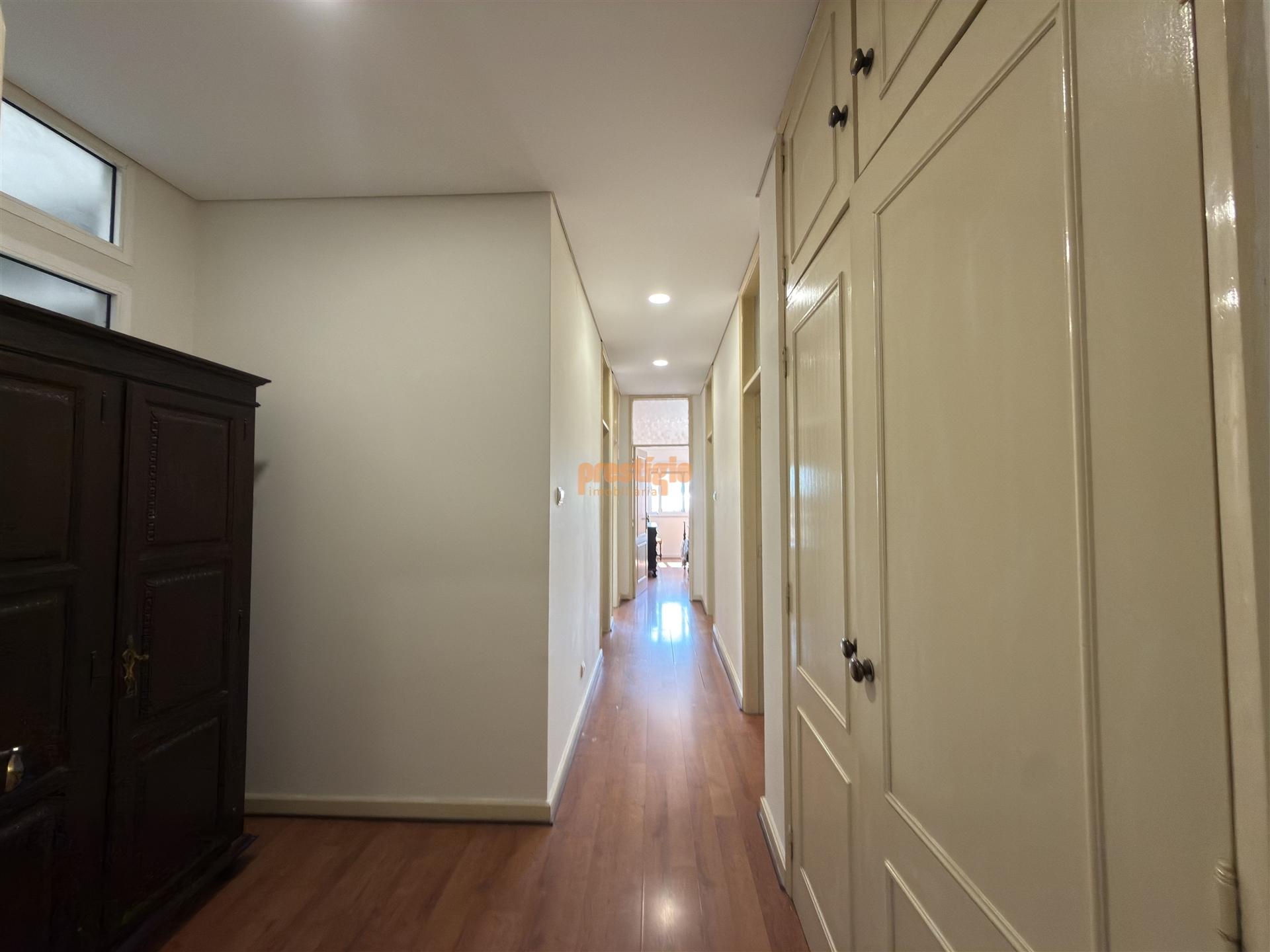 Apartamento T4 Arrendamento em Braga (São José de São Lázaro e São João do Souto),Braga