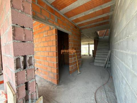Moradia T4 Venda em Ferreiros e Gondizalves,Braga