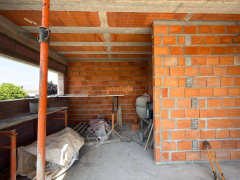 Moradia T4 Venda em Ferreiros e Gondizalves,Braga