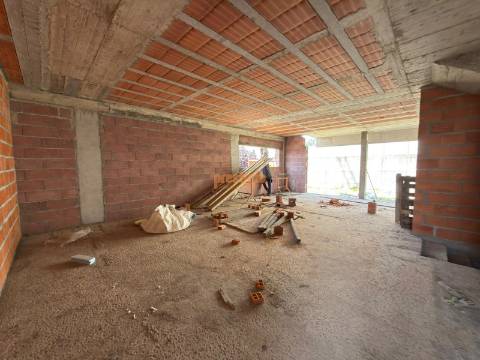 Moradia T4 Venda em Ferreiros e Gondizalves,Braga