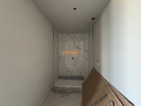 Apartamento T1 Venda em Real, Dume e Semelhe,Braga