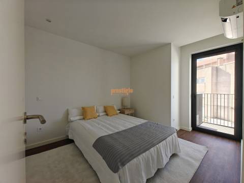 Apartamento T1+1 Venda em Braga (Maximinos, Sé e Cividade),Braga