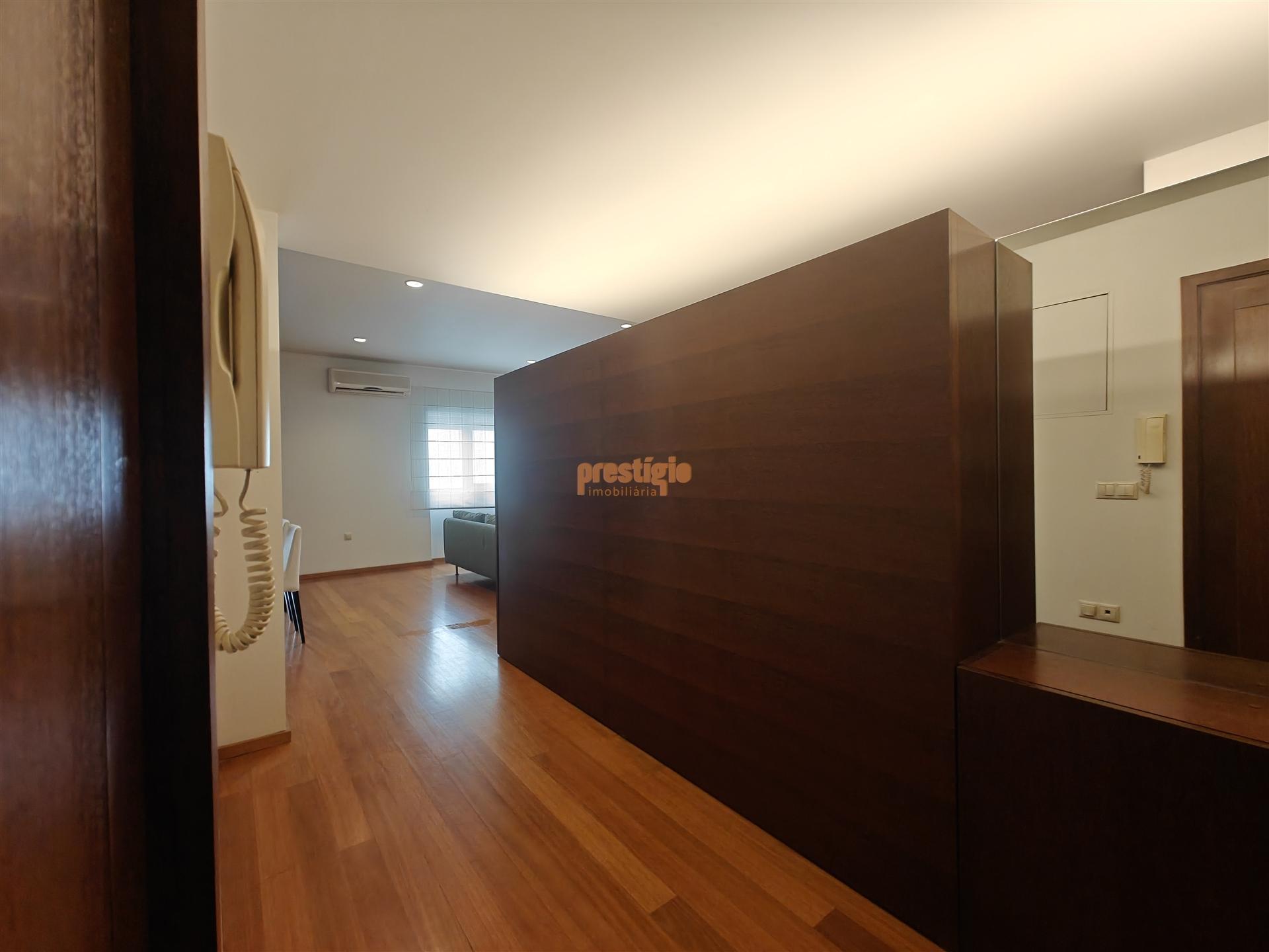 Apartamento T2 Arrendamento em Braga (São José de São Lázaro e São João do Souto),Braga