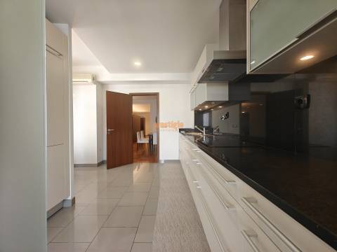 Apartamento T2 Arrendamento em Braga (São José de São Lázaro e São João do Souto),Braga