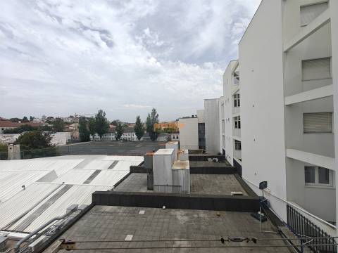 Apartamento T2 Arrendamento em Braga (São José de São Lázaro e São João do Souto),Braga