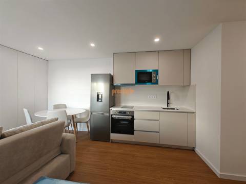 Apartamento T0 Arrendamento em Braga (São José de São Lázaro e São João do Souto),Braga
