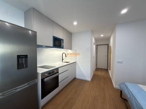 Apartamento T0 Arrendamento em Braga (São José de São Lázaro e São João do Souto),Braga