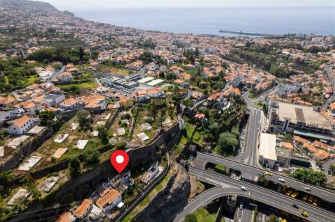 Terreno Misto T2 Venda em Imaculado Coração de Maria,Funchal