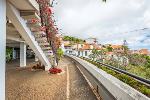 Moradia T4 Venda em Funchal (Santa Maria Maior),Funchal