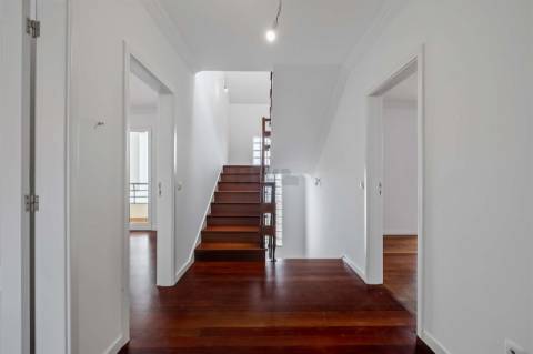 Moradia Geminada T3+1 Venda em Caniço,Santa Cruz