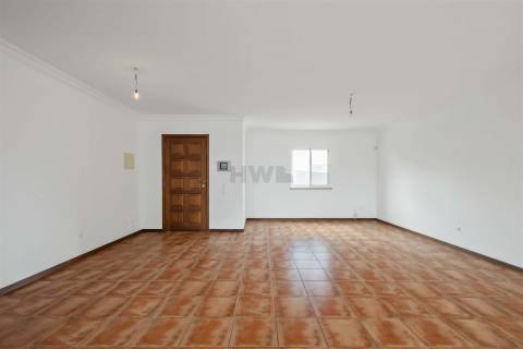 Moradia Geminada T3+1 Venda em Caniço,Santa Cruz