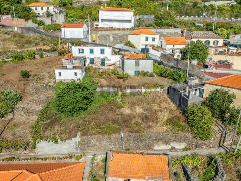 Moradia T4 Venda em Fajã da Ovelha,Calheta (Madeira)