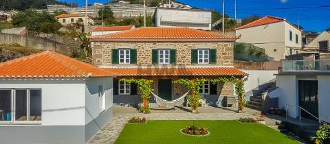 Moradia T4 Venda em Fajã da Ovelha,Calheta (Madeira)