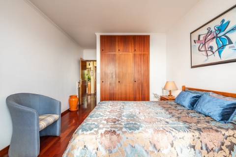 Apartamento T2 DUPLEX Venda em Caniço,Santa Cruz