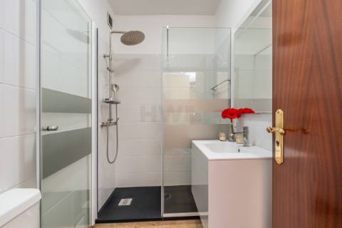 Apartamento T2 DUPLEX Venda em Caniço,Santa Cruz