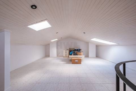 Apartamento T2 DUPLEX Venda em Caniço,Santa Cruz