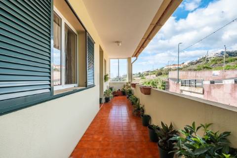 Apartamento T2 DUPLEX Venda em Caniço,Santa Cruz