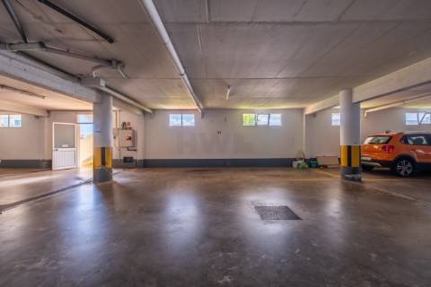 Apartamento T2 DUPLEX Venda em Caniço,Santa Cruz