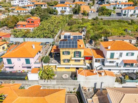 Moradia T4+1 Venda em Santo António,Funchal