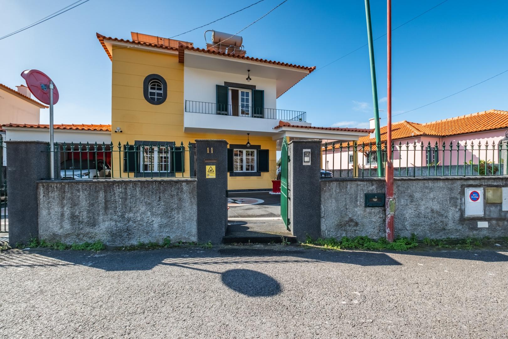 Moradia T4+1 Venda em Santo António,Funchal