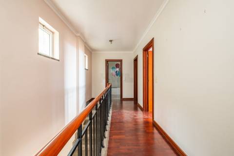 Apartamento T4 DUPLEX Venda em Caniço,Santa Cruz