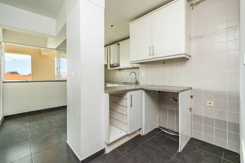 Apartamento T4 DUPLEX Venda em Caniço,Santa Cruz
