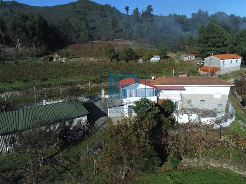 Moradia T3+1 Venda em Penhalonga e Paços de Gaiolo,Marco de Canaveses