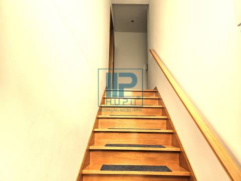 Andar Moradia T3 Arrendamento em Fermentões,Guimarães