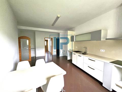 Andar Moradia T3 Arrendamento em Fermentões,Guimarães