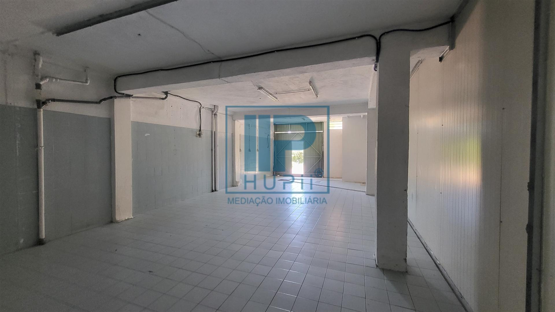 Garagem  Arrendamento em Brito,Guimarães