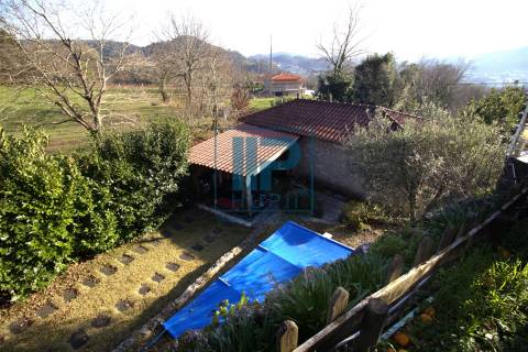 Moradia T2+1 Venda em Cantelães,Vieira do Minho