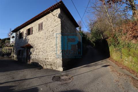 Moradia T2+1 Venda em Cantelães,Vieira do Minho
