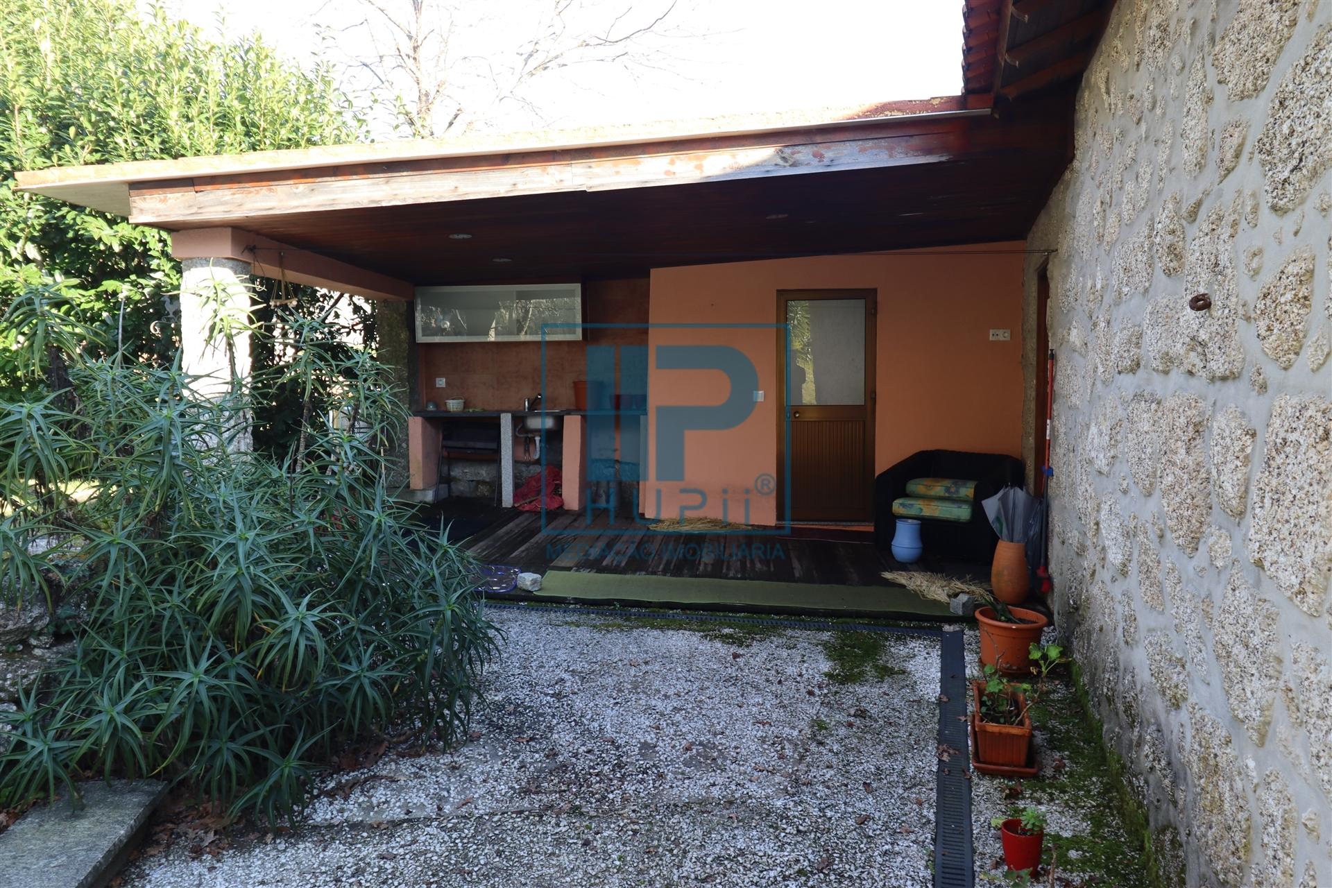 Moradia T2+1 Venda em Cantelães,Vieira do Minho