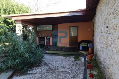 Moradia T2+1 Venda em Cantelães,Vieira do Minho